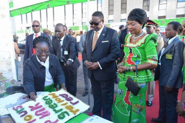 Malawi President Peter Mutharika wishes Muslims in the country a happy Eid