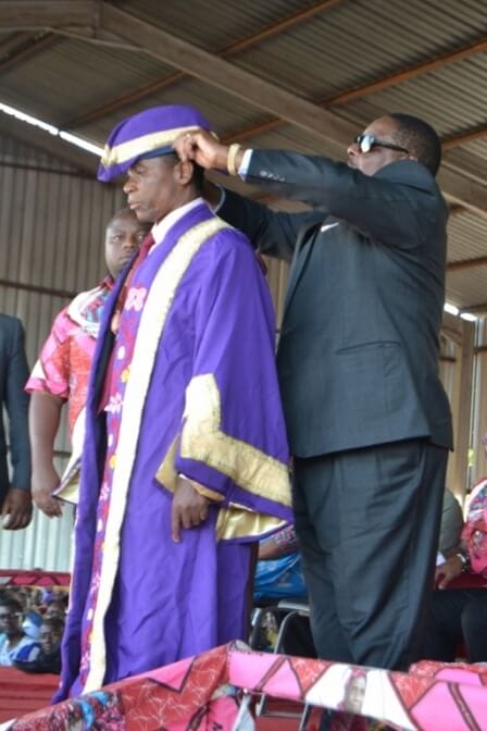 President Mutharika crowns Paramount Chief Ngolongoliwa