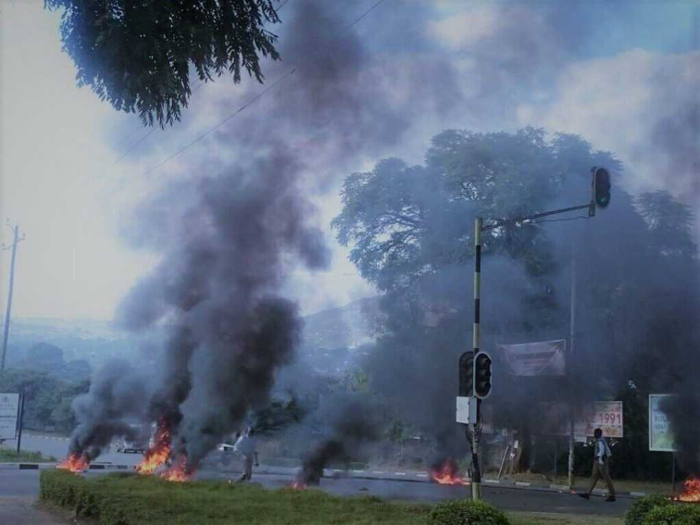 Minibus operators riot in Malawi