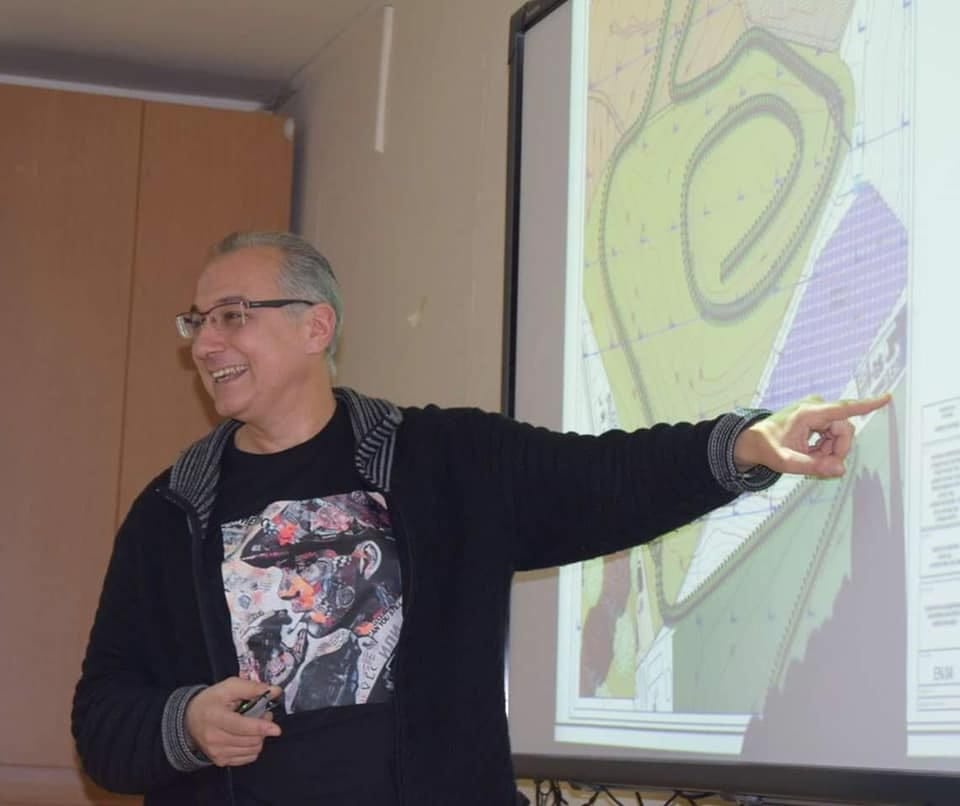 Antonis Mavropoulo