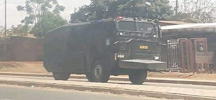 Armoured Personnel Carriers (APCs) vehicle