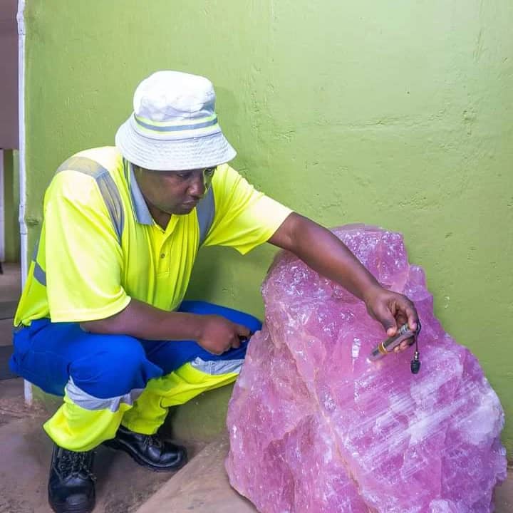 Private innovation stalled amid Malawi’s struggle to formalize gemstone sector