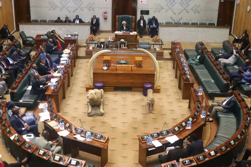 Zambian parly approves public gathering requiring police clearance to 7 persons, as Malawian law enforcement agencies tear-gasses opposition grouping